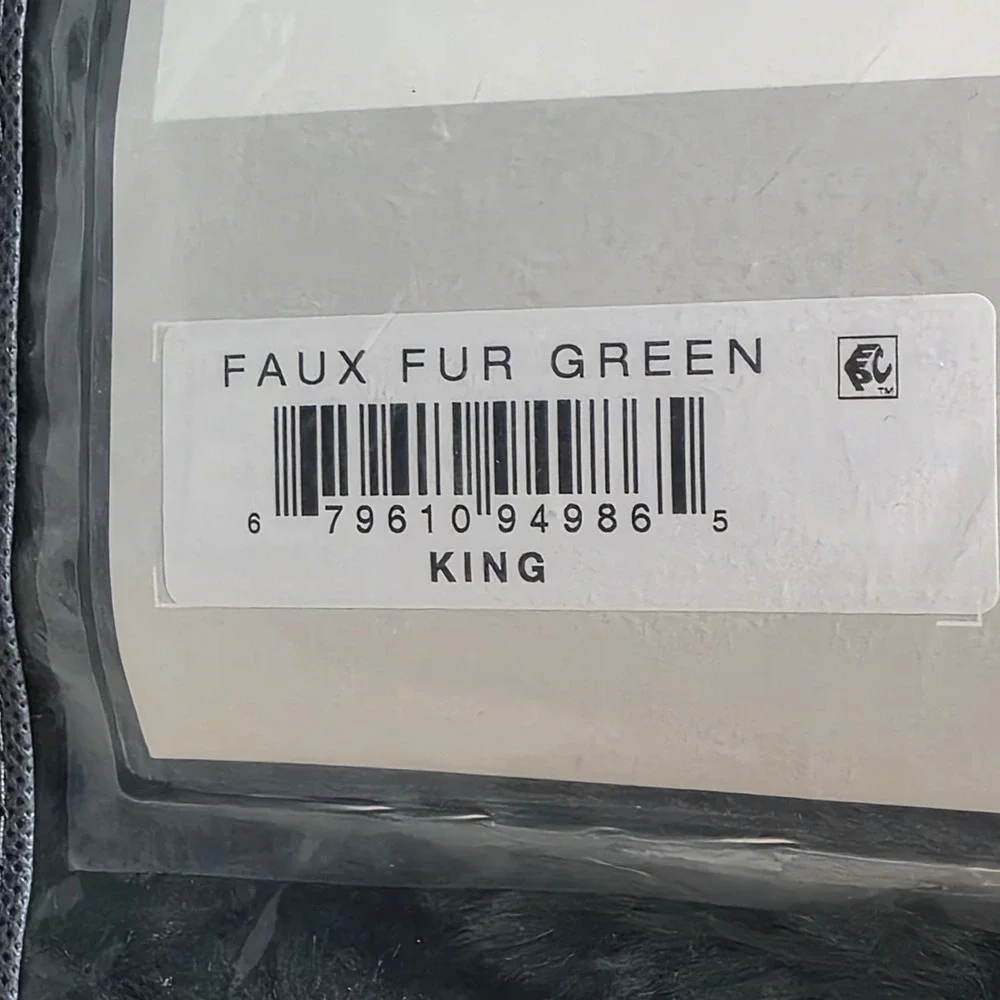Hallmart‎ Collectibles King Comforter Set Green luxurious faux fur 3 Piece Glam